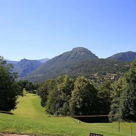 Pensión The Golf Club