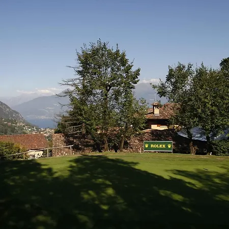 The Golf Club Pensión Menaggio